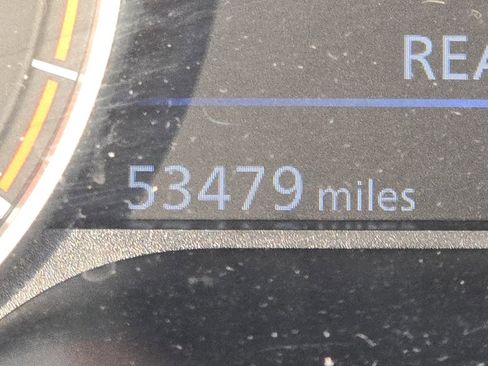 Used 2024 Nissan Altima 2.5 SV image 33