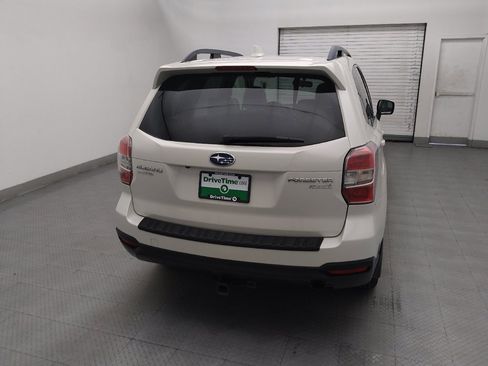 Used 2016 Subaru Forester 2.5i Limited AWD/4WD image 7