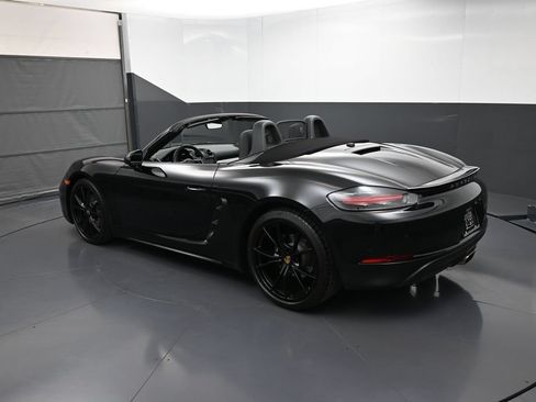 Certified 2024 Porsche 718 Boxster w/ Premium Package RWD image 31