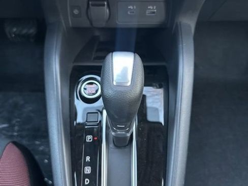 New 2025 Nissan Versa SR w/ Trunk Package image 12