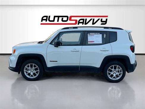 Used 2022 Jeep Renegade Latitude w/ Convenience Group image 4