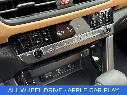 Used 2024 Kia Seltos EX image 6