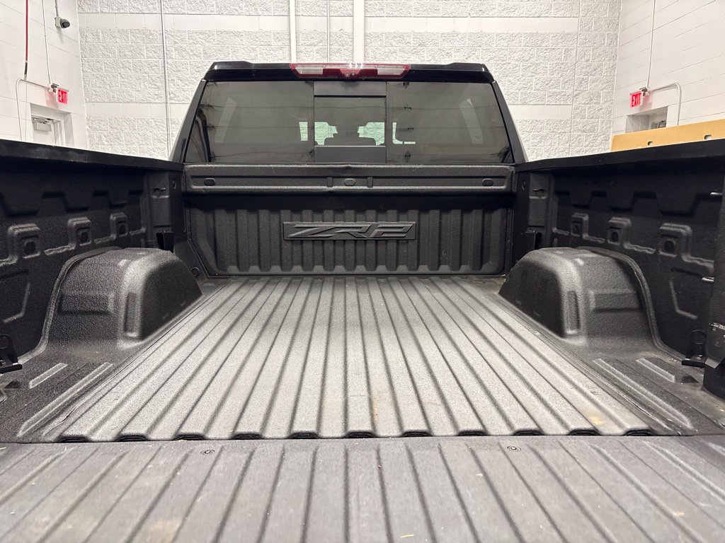 Used 2023 Chevrolet Silverado 1500 ZR2 w/ Technology Package AWD/4WD image 6