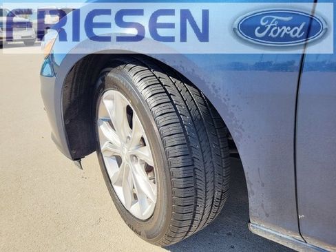 Used 2019 Chevrolet Malibu LT image 8