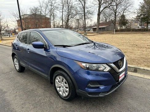 Used 2020 Nissan Rogue Sport S image 23