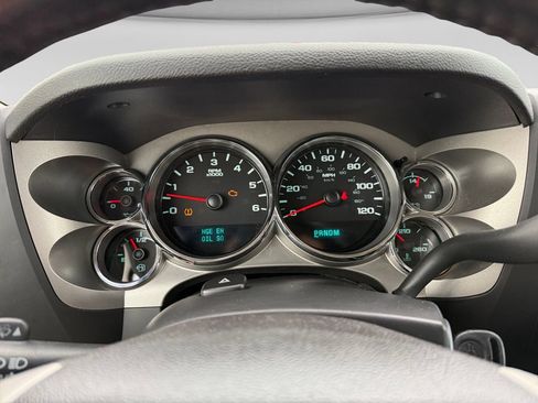 Used 2011 Chevrolet Silverado 1500 LT w/ All-Star Edition AWD/4WD image 11