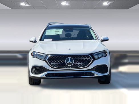 New 2025 Mercedes-Benz E 450 4MATIC All-Terrain Wagon image 5