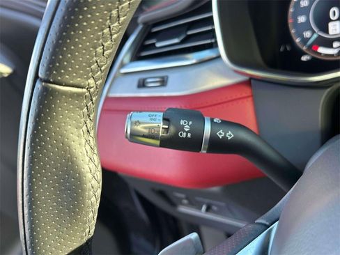 Used 2021 Jaguar F-PACE R-Dynamic S image 25