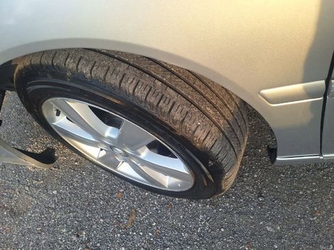 Used 2005 Lexus ES 330 image 3