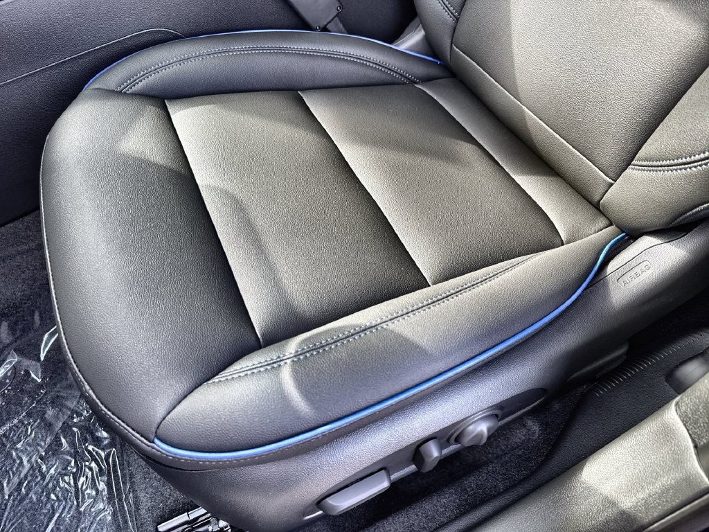 New 2026 Buick Envista Sport Touring w/ Convenience I Package FWD image 25