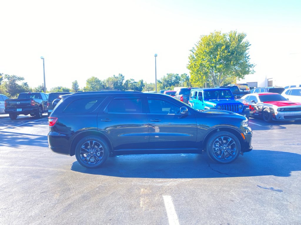Used 2024 Dodge Durango R/T RWD image 7