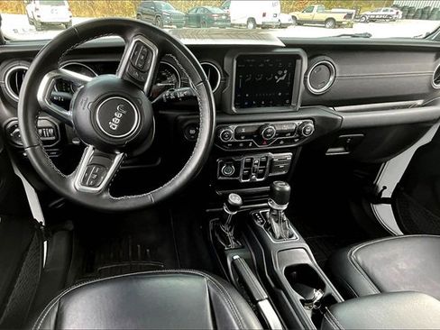 Used 2021 Jeep Wrangler Unlimited Sahara image 15