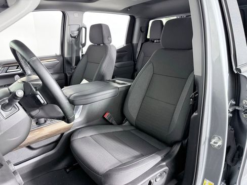 Used 2025 Chevrolet Silverado 1500 RST w/ Convenience Package II image 10