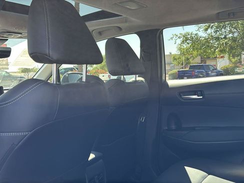 Used 2024 Toyota Corolla Cross XLE w/ Convenience Package FWD image 32