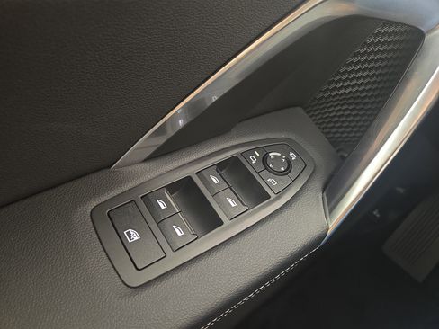 Used 2023 BMW X1 xDrive28i w/ Premium Package image 27