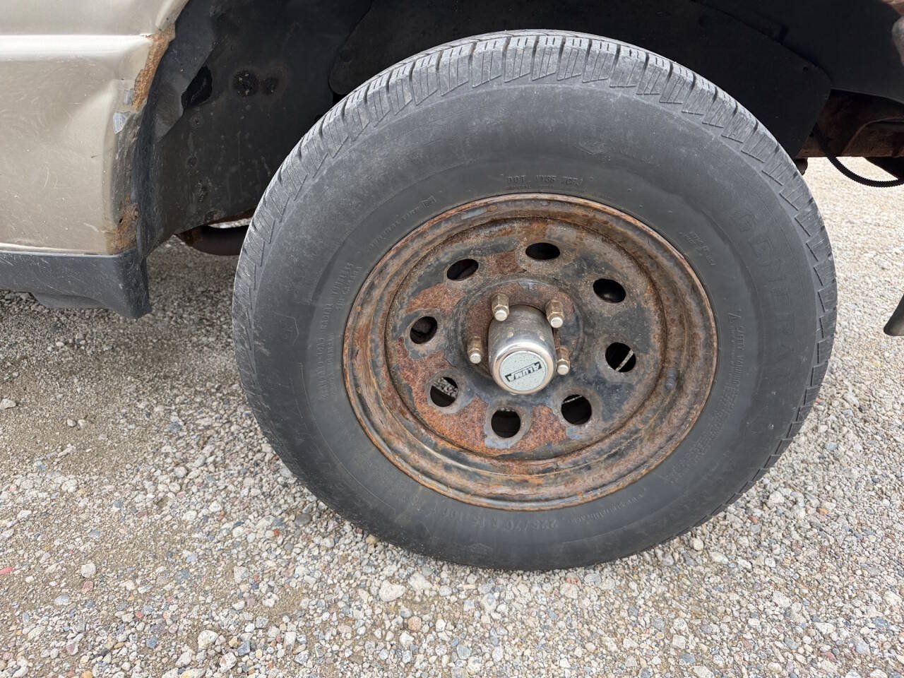 Used 2004 Ford Ranger XLT RWD image 12