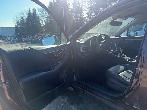 Used 2020 Subaru Outback Limited w/ Popular Package #2 image 10