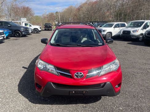 Used 2013 Toyota RAV4 LE AWD/4WD image 3