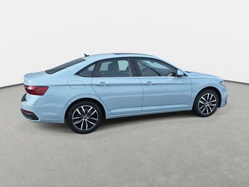 New 2026 Volkswagen Jetta SE image 4