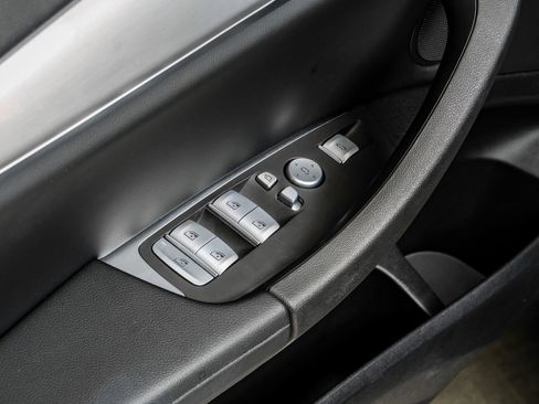 Used 2025 BMW X4 xDrive30i image 45