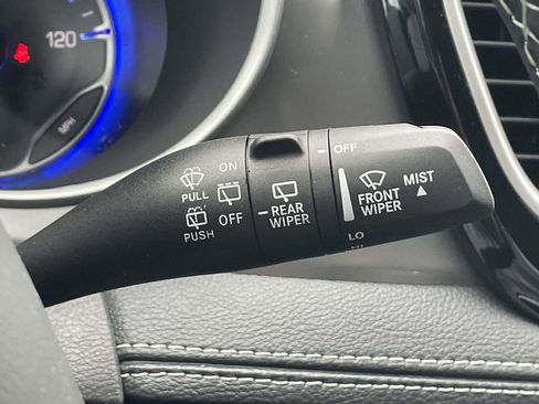 New 2026 Chrysler Pacifica Select FWD image 37
