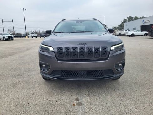 Used 2023 Jeep Cherokee Altitude Lux image 8