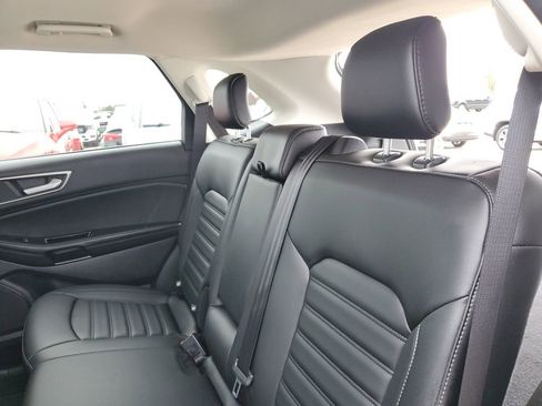 Used 2020 Ford Edge SEL w/ Convenience Package image 31