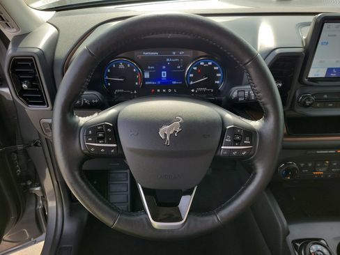 Used 2022 Ford Bronco Sport Outer Banks w/ Tech Package AWD/4WD image 21