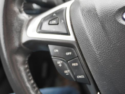 Used 2013 Ford Fusion SE image 11