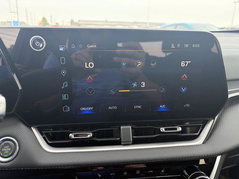New 2027 Chevrolet Equinox LT w/ Convenience Package II FWD image 28