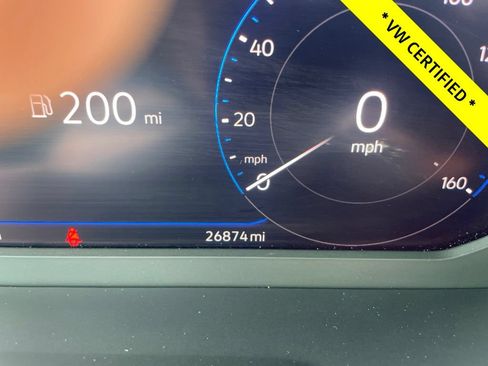 Certified 2023 Volkswagen Jetta SEL FWD image 29