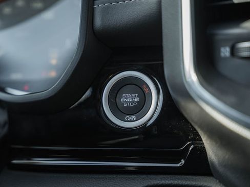 New 2026 RAM 1500 Laramie AWD/4WD image 31