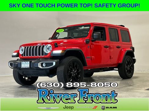 Used 2025 Jeep Wrangler Unlimited Sahara w/ Safety Group AWD/4WD image 1