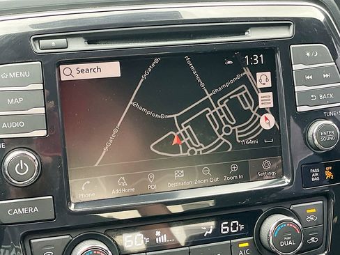 Used 2023 Nissan Maxima SR w/ Sport Mat Group FWD image 13