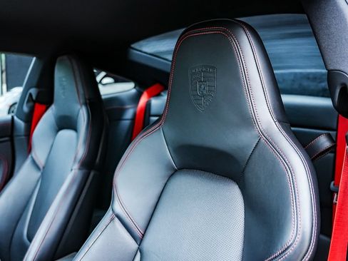 Certified 2023 Porsche 911 Carrera GTS RWD image 5