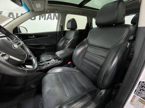 Used 2020 Kia Sorento SX FWD image 14