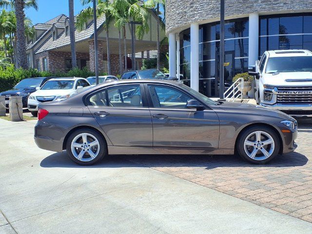 Used 2014 BMW 328d Sedan RWD image 4