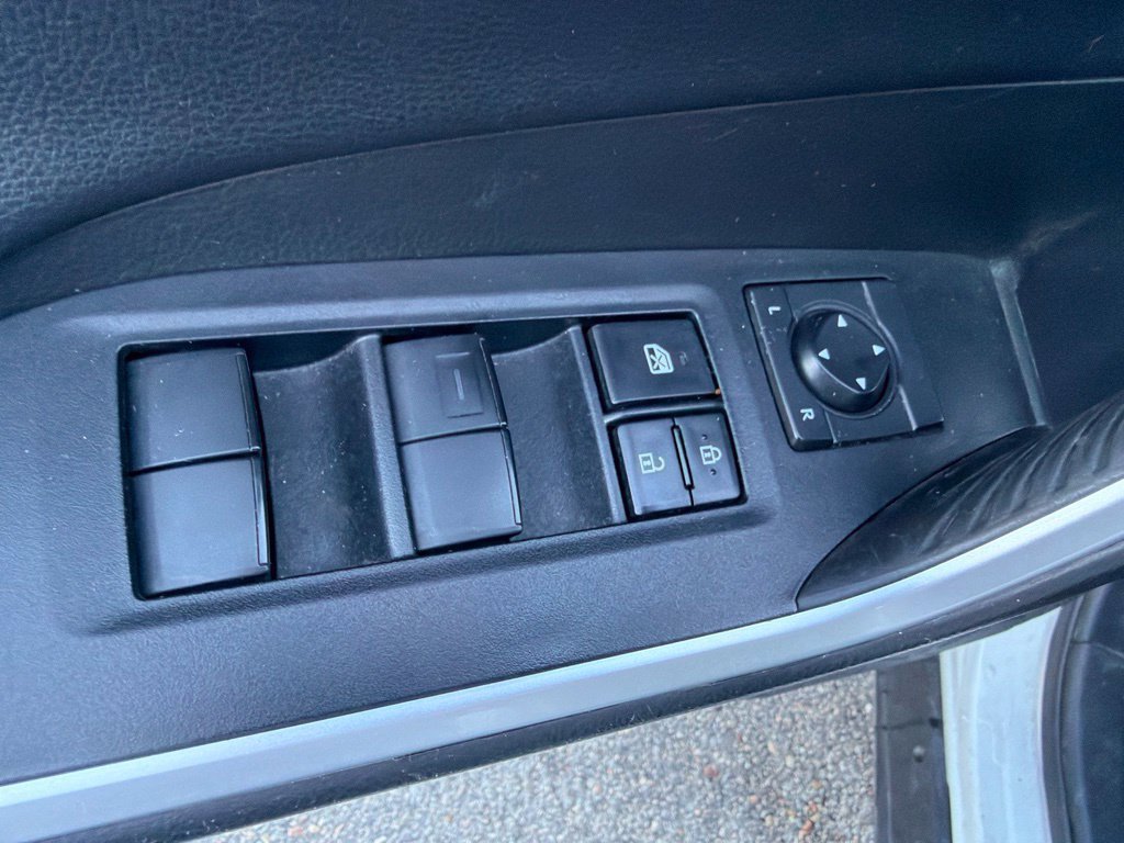 Used 2021 Toyota RAV4 TRD Off-Road w/ TRD Off-Road Weather Package AWD/4WD image 18