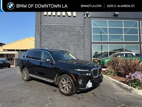Used 2026 BMW X7 xDrive40i w/ Premium Package AWD/4WD image 1