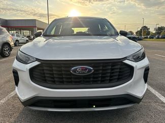 Used 2023 Ford Escape FWD video 2