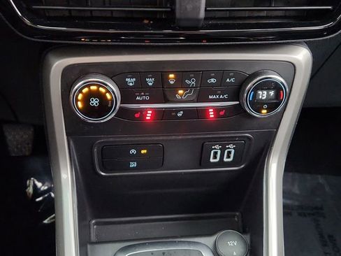 Used 2020 Ford EcoSport Titanium image 42