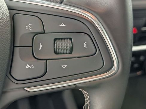 Used 2025 Buick Encore GX Preferred w/ Advanced Technology Package image 16