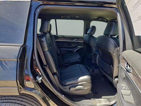 New 2026 Jeep Grand Cherokee L Limited AWD/4WD image 26