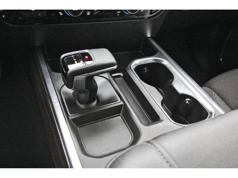 Used 2024 Chevrolet Silverado 1500 LT Trail Boss w/ Convenience Package II AWD/4WD image 23