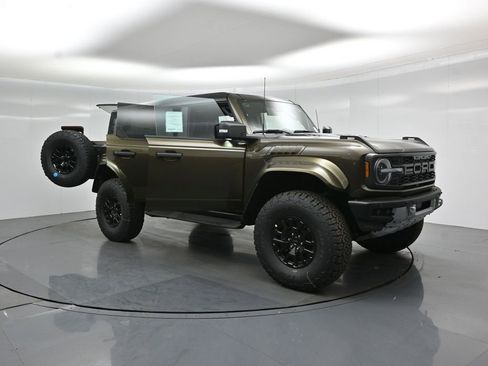 New 2026 Ford Bronco Raptor AWD/4WD image 32