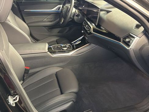 Used 2024 BMW i4 eDrive35 w/ Premium Package image 13