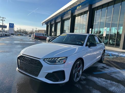 Used 2024 Audi A4 2.0T Premium Plus w/ Premium Plus Package image 17