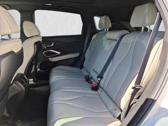 Certified 2025 Acura RDX SH-AWD image 19