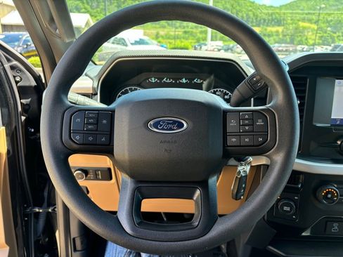 Used 2023 Ford F150 XLT image 13