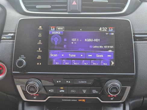 Used 2022 Honda CR-V Touring image 8